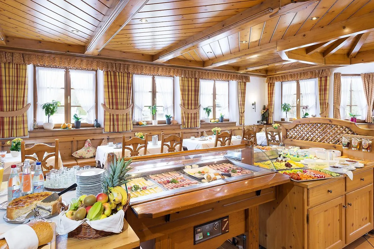 ***  Hotel Neuwirt 할버그무스 독일